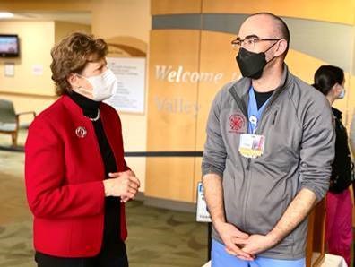 Shaheen Visits Valley Regional Hospital to Meet with Health Care Workers & Encourage Vaccinations amid COVID Surge 1
